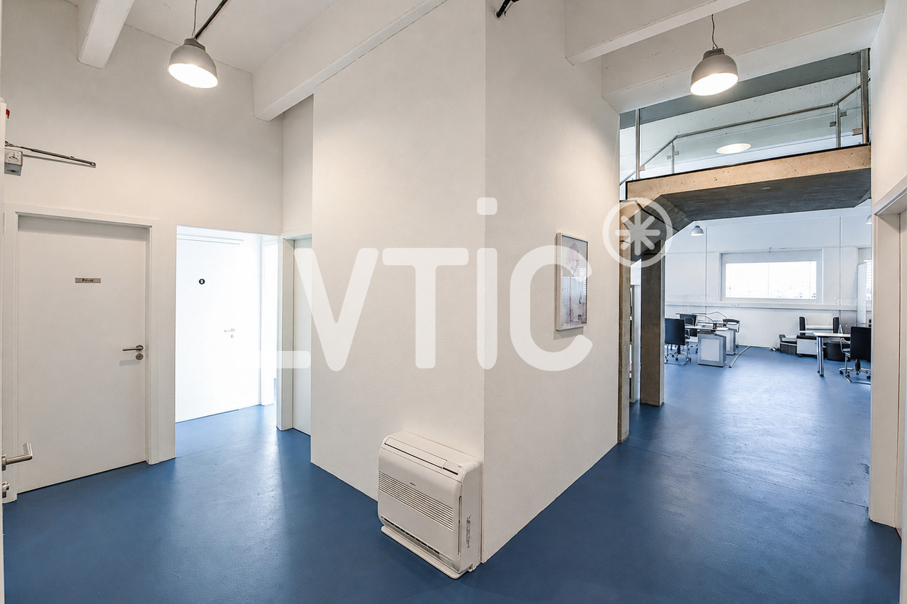 1560m² Industrieobjekt