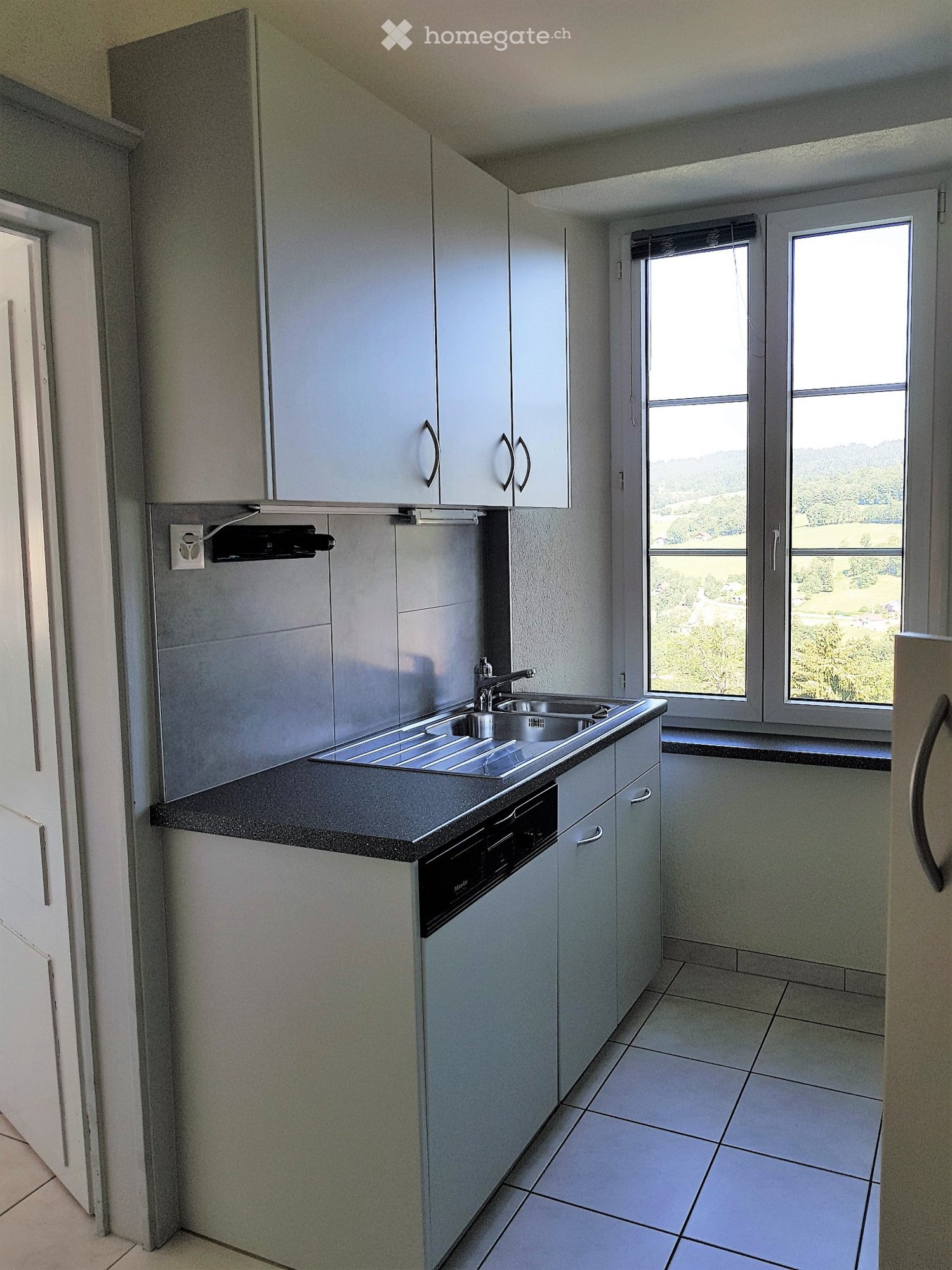 4-Zimmer-Wohnung, Foto 2 von 5