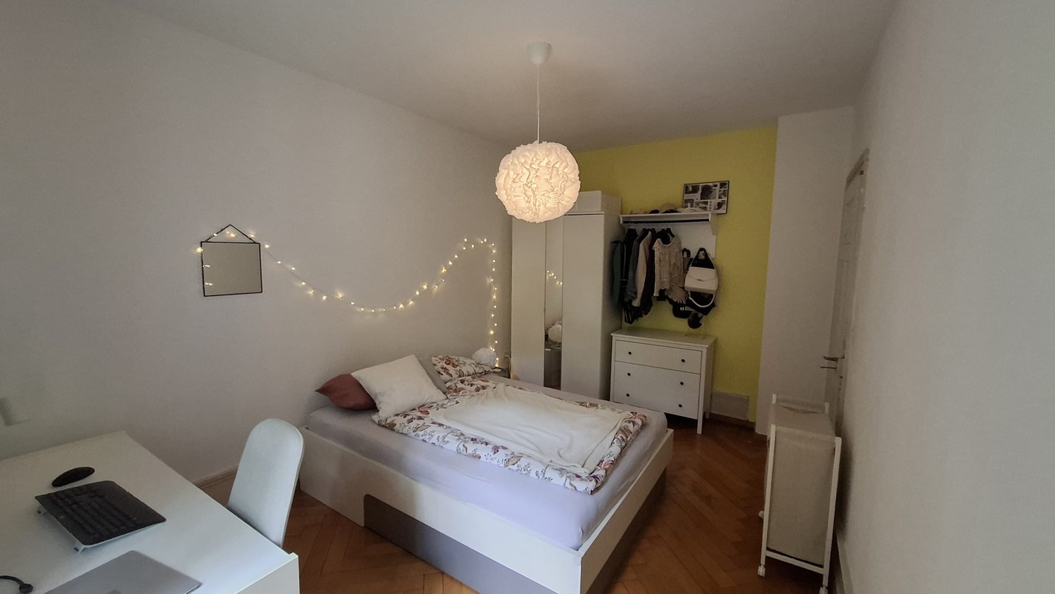 Room in a shared flat, Foto 1 von 10