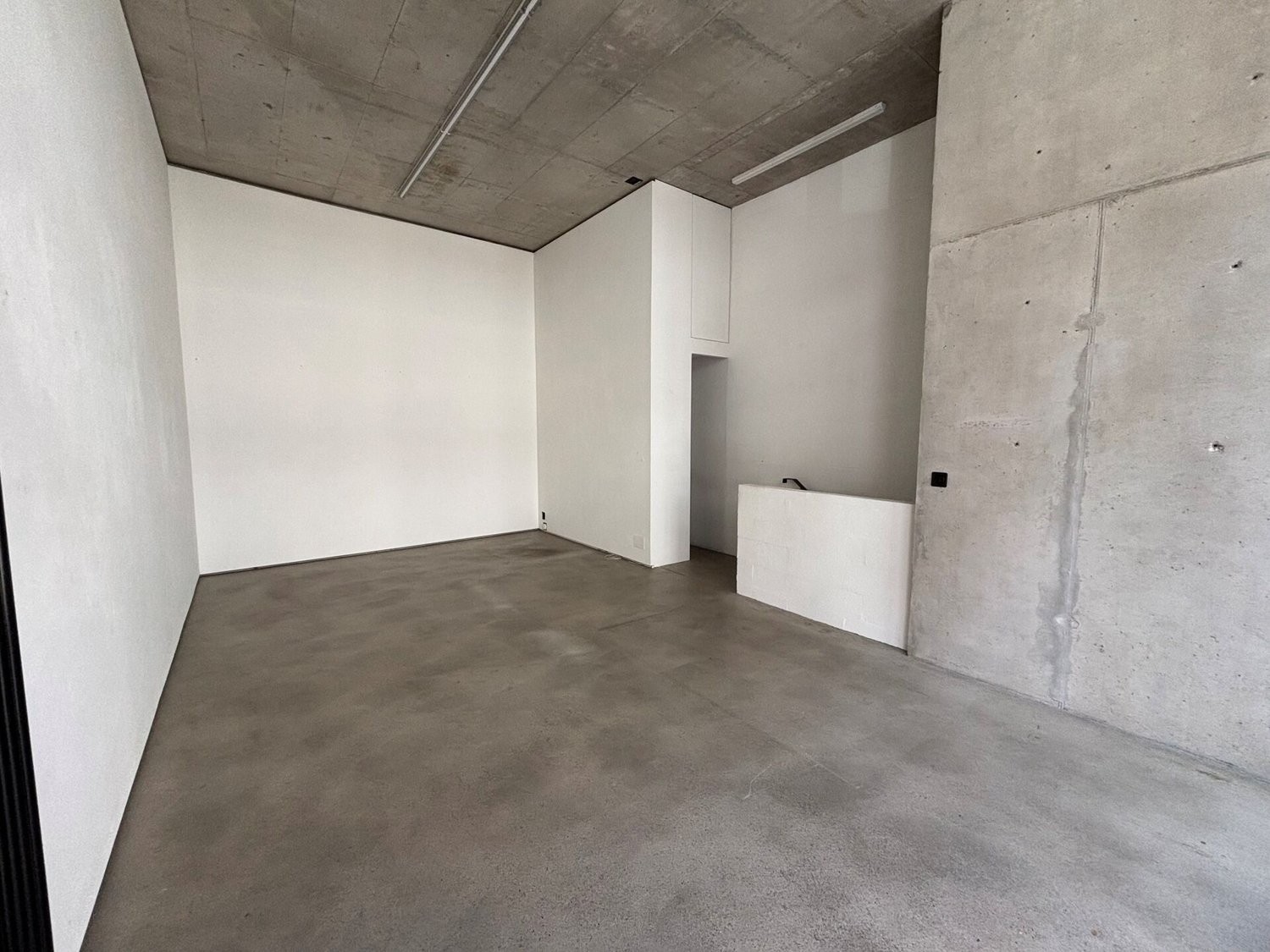 79m² Laden, Foto 2 von 7