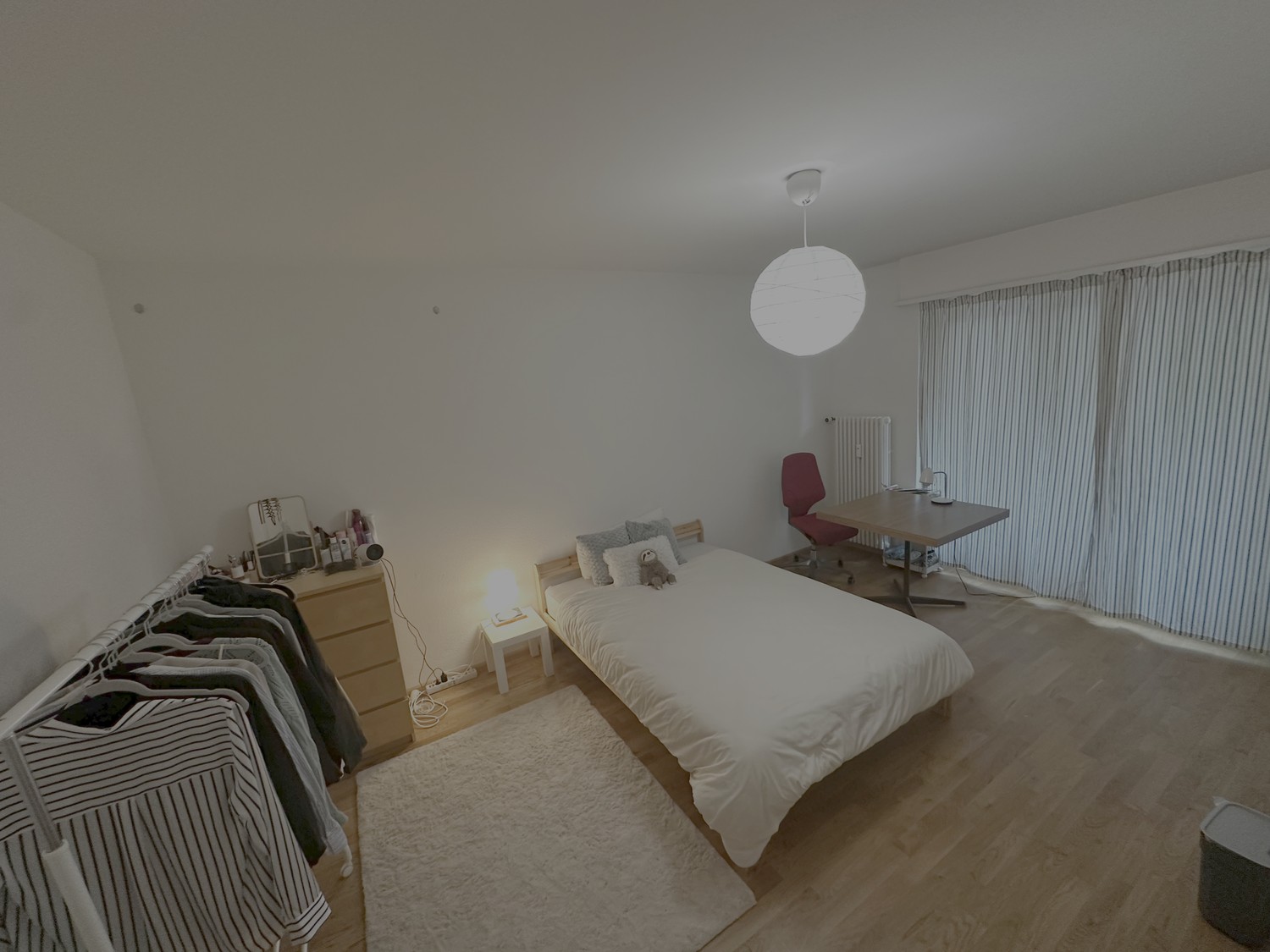 Zimmer in einer Wohngemeinschaft, Foto 1 von 5
