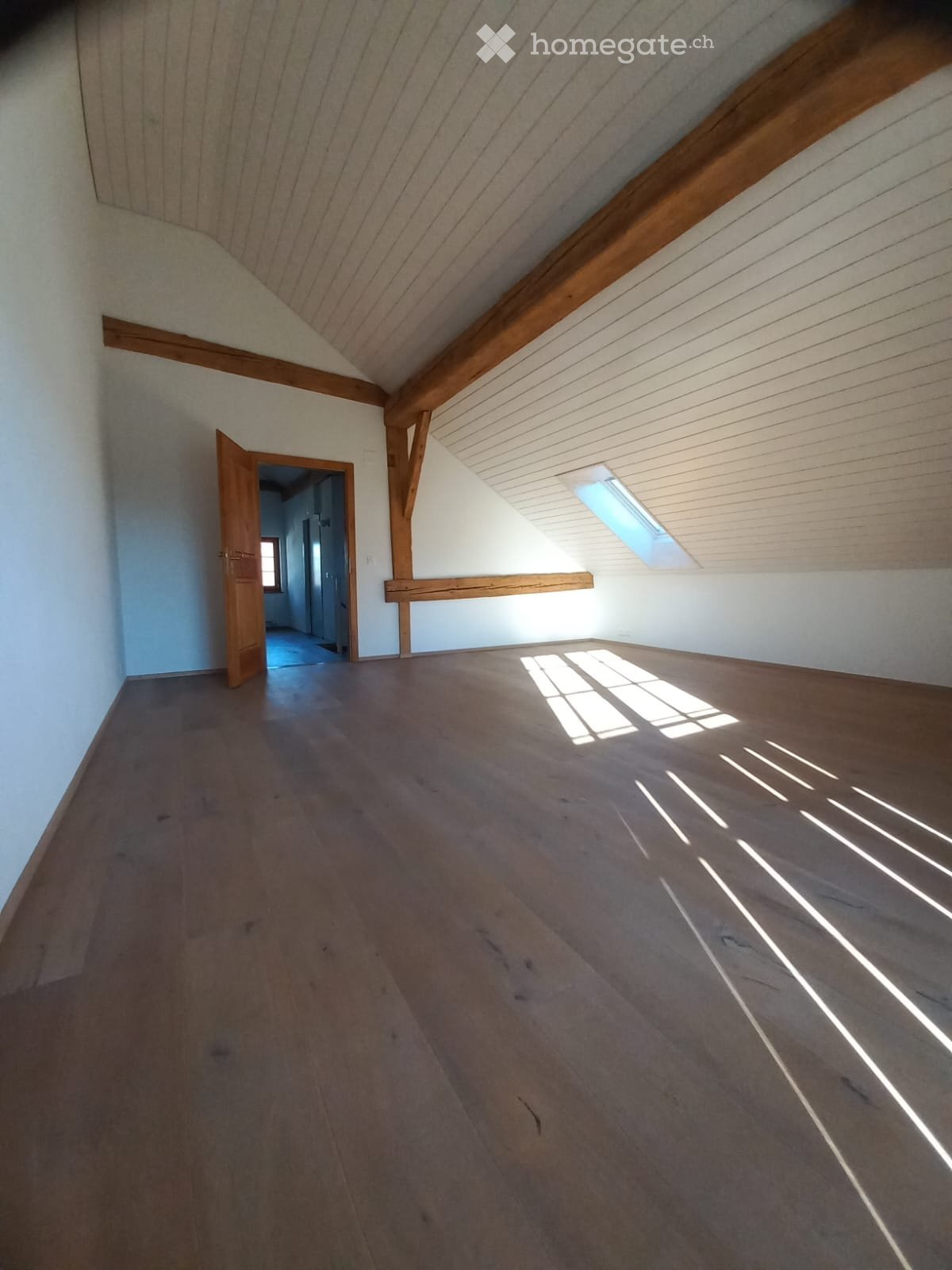 1 room single room, Foto 3 von 5