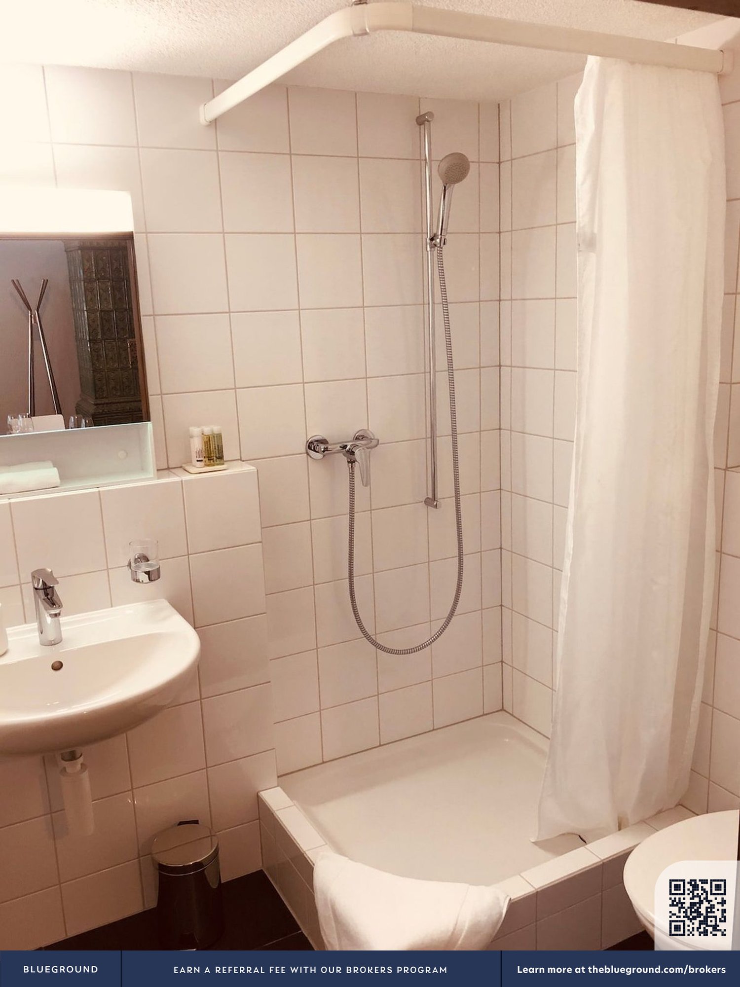 2 rooms furnished flat, Foto 8 von 10