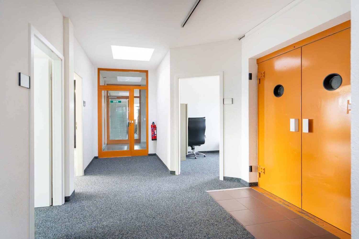 175m² office, Foto 4 von 4