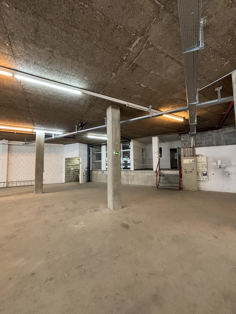 620m² commercial, Foto 4 von 10