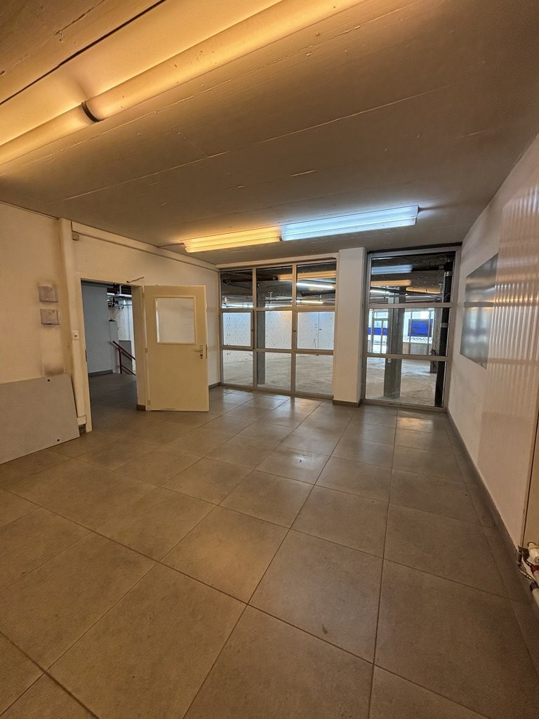 620m² commercial, Foto 9 von 10