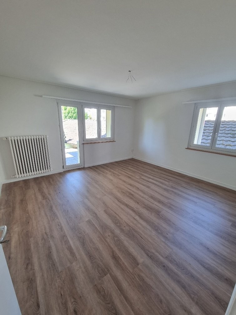 4 rooms apartment, Foto 1 von 7