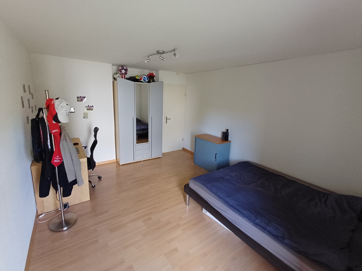 Zimmer in einer WG, Foto 1 von 8
