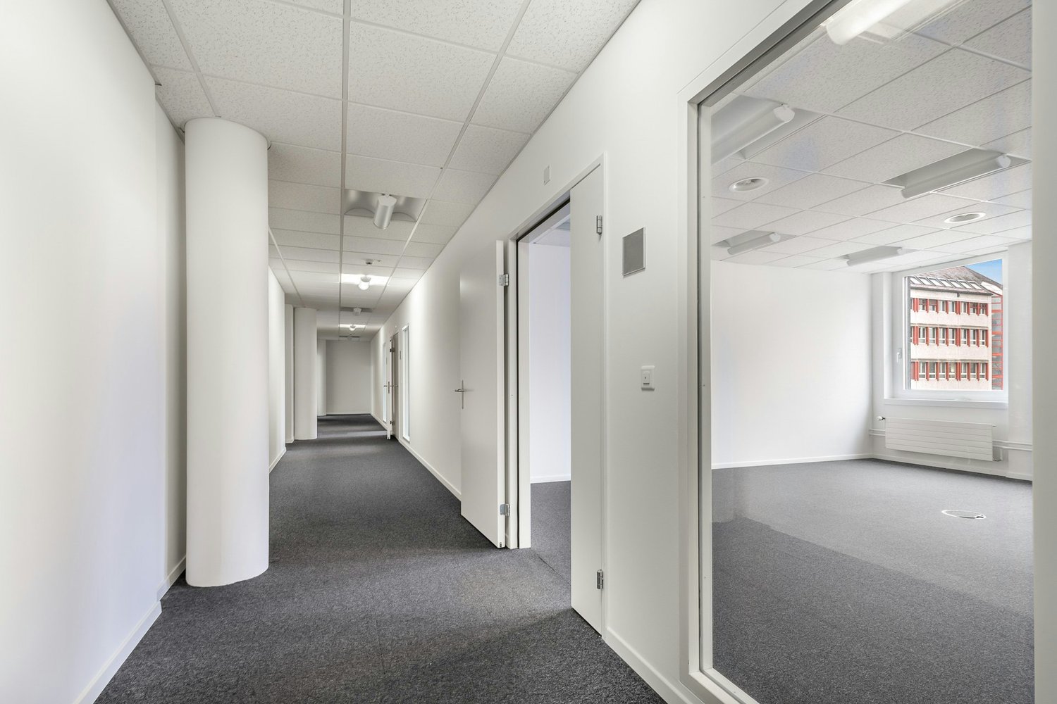 3700m² office, Foto 8 von 10