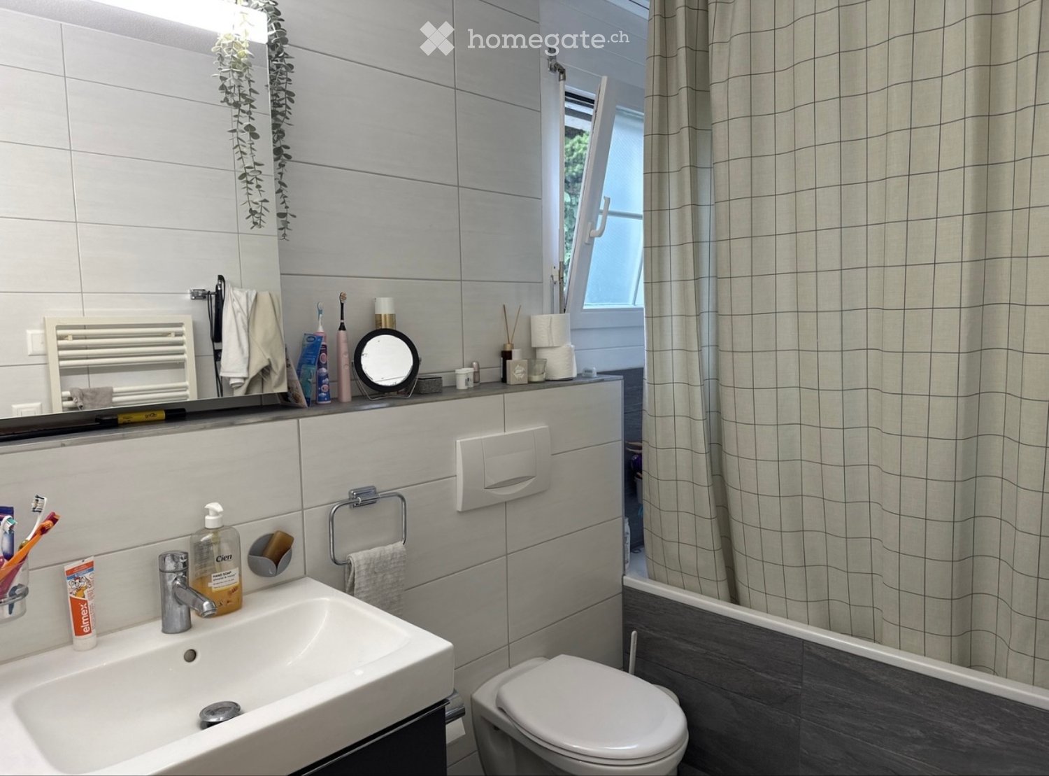 3 rooms apartment