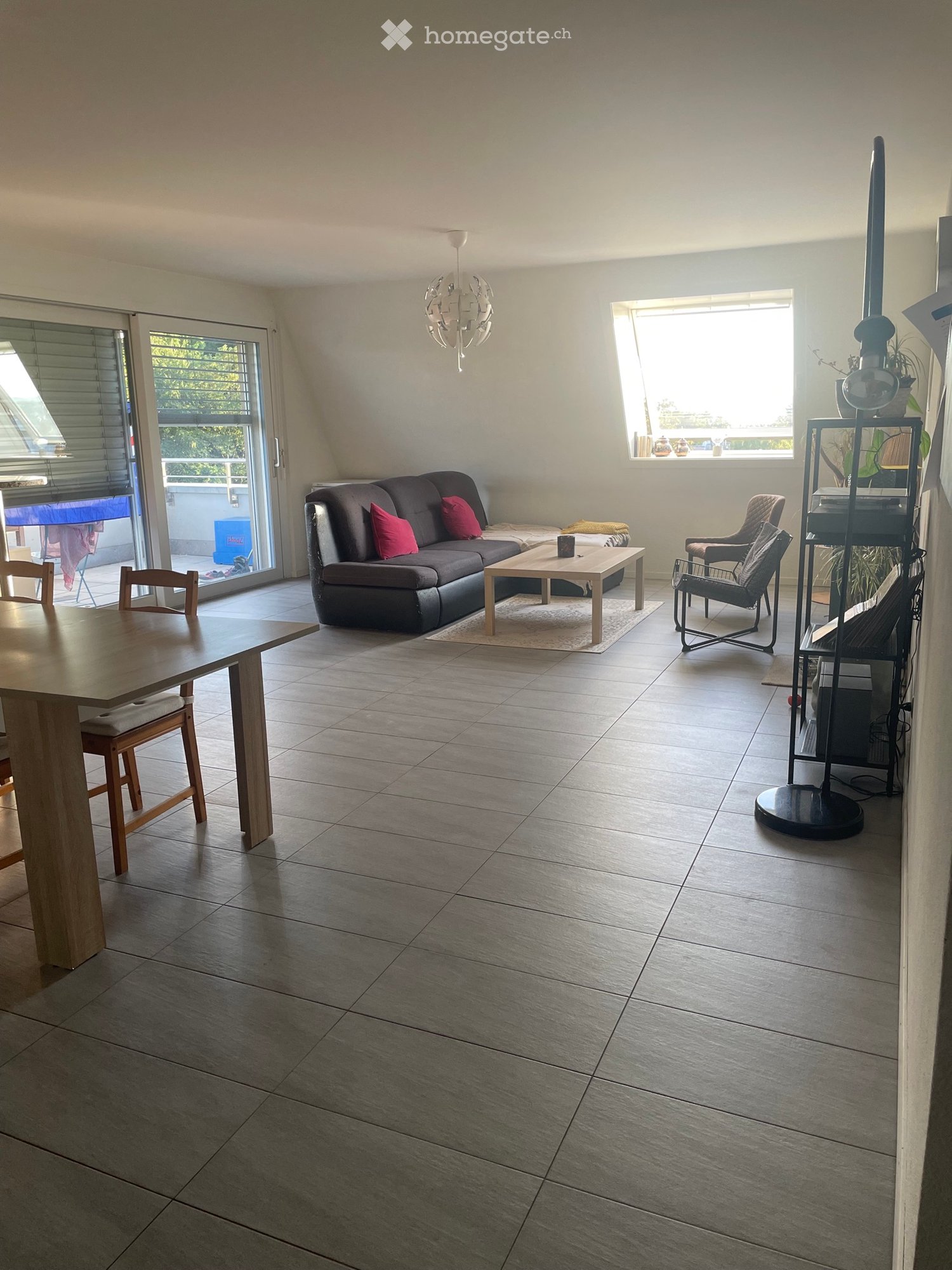 1 room single room, Foto 1 von 5