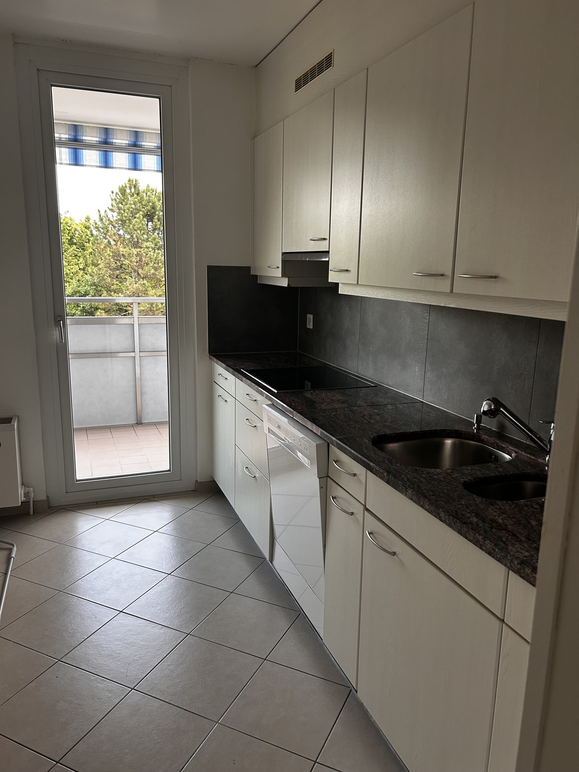 2 ½ Zimmer-Wohnung, Foto 4 von 4
