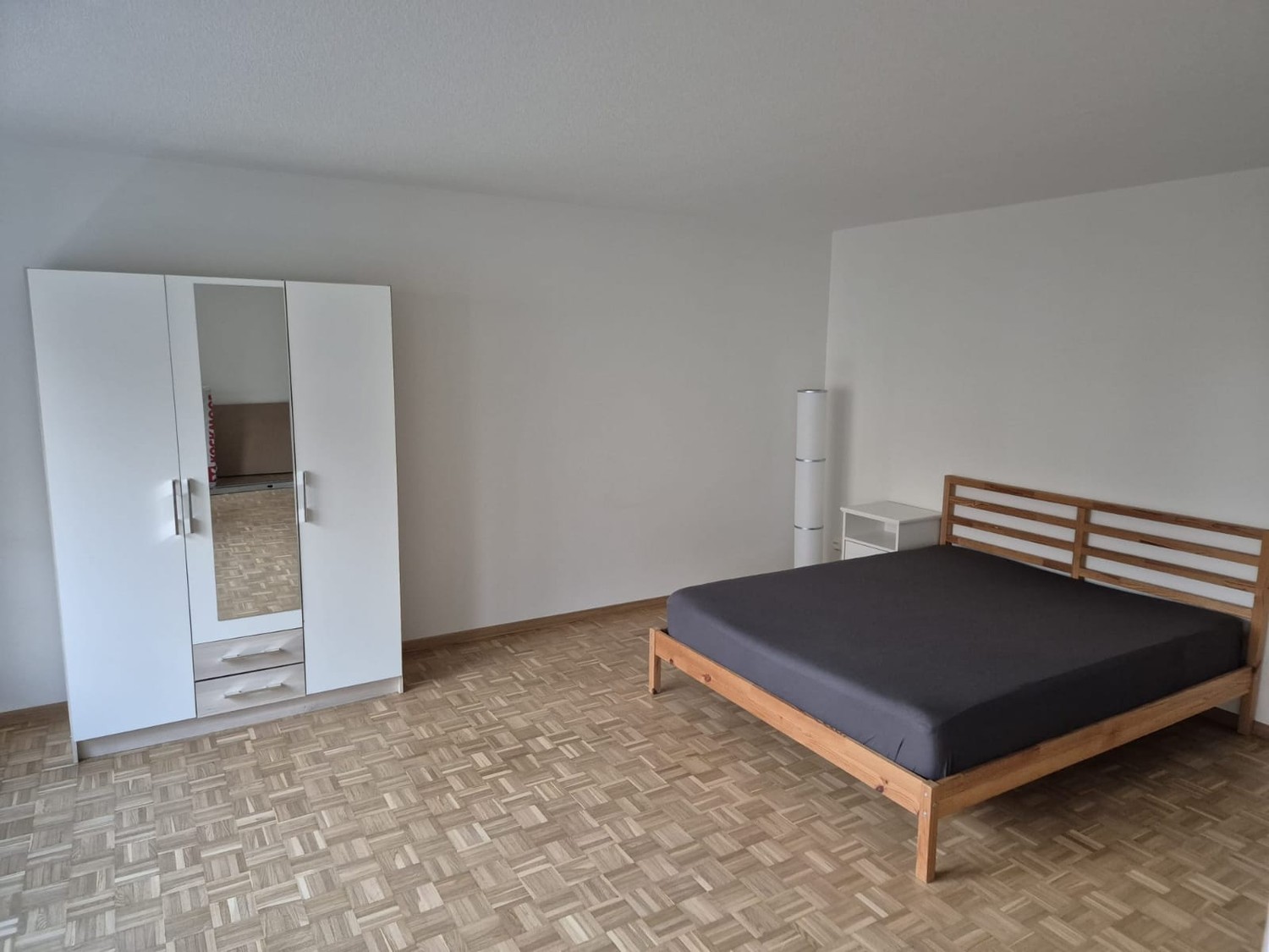 Room in a shared flat, Foto 2 von 4