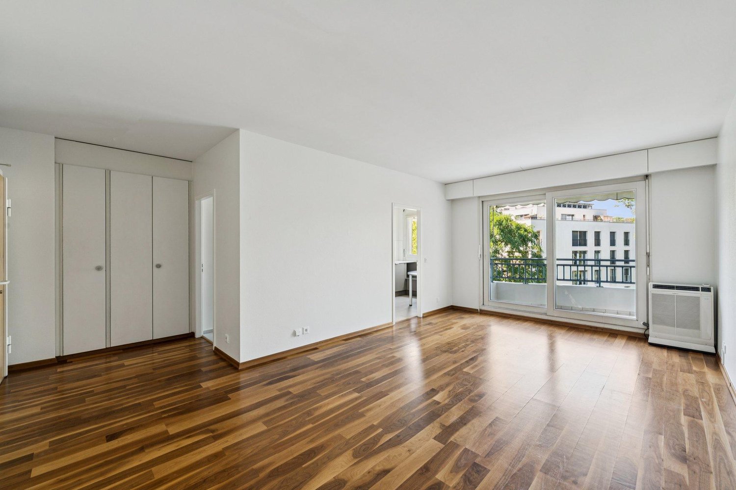4-Zimmer-Wohnung, Foto 1 von 10