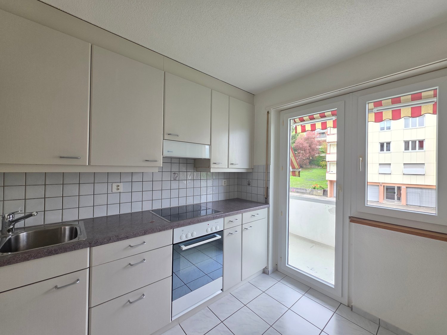 3 rooms apartment, Foto 2 von 4