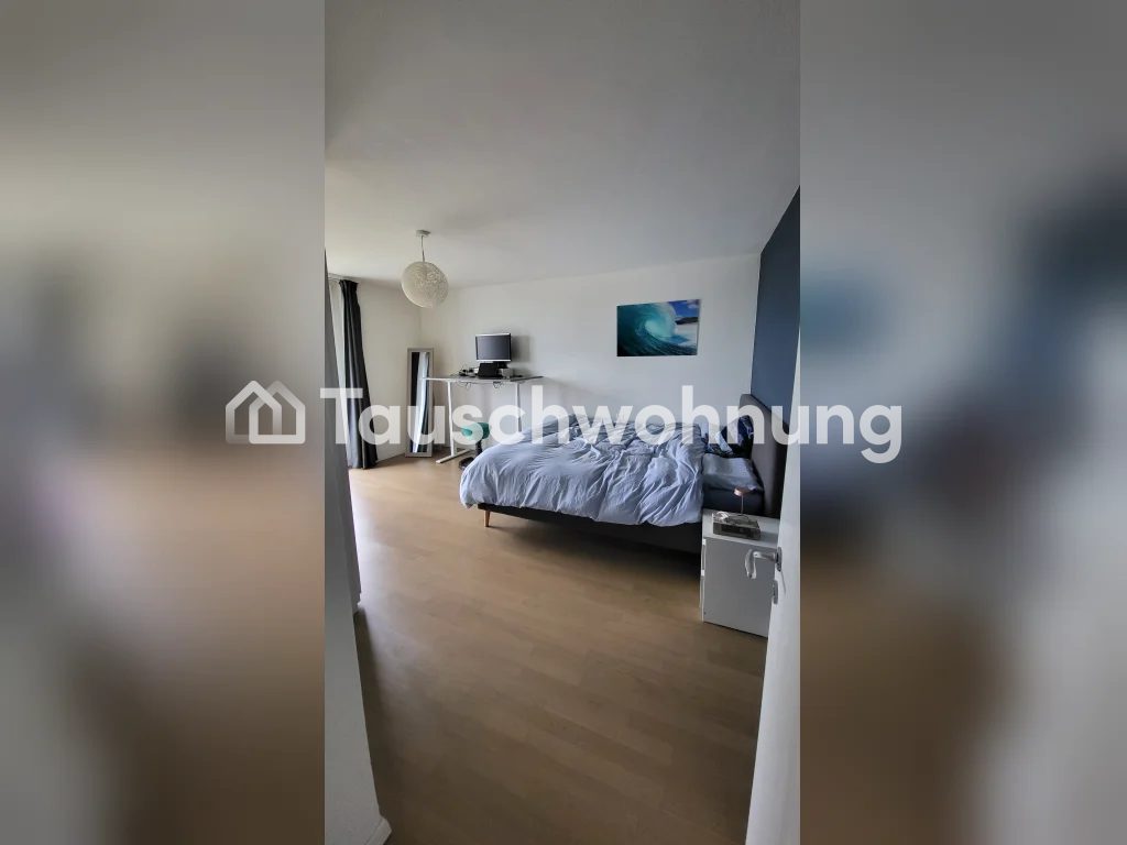 Appartement de 3 pièces
Je propose mon appartement de 3 pièces confortable dans le quartier animé du Kreis 4. Il fait environ 65 m² et le loyer est de 1700 CHF. Je me réjouis d'un échange ! N'hésite pas à me contacter pour plus de détails sous., photo 2 sur 8