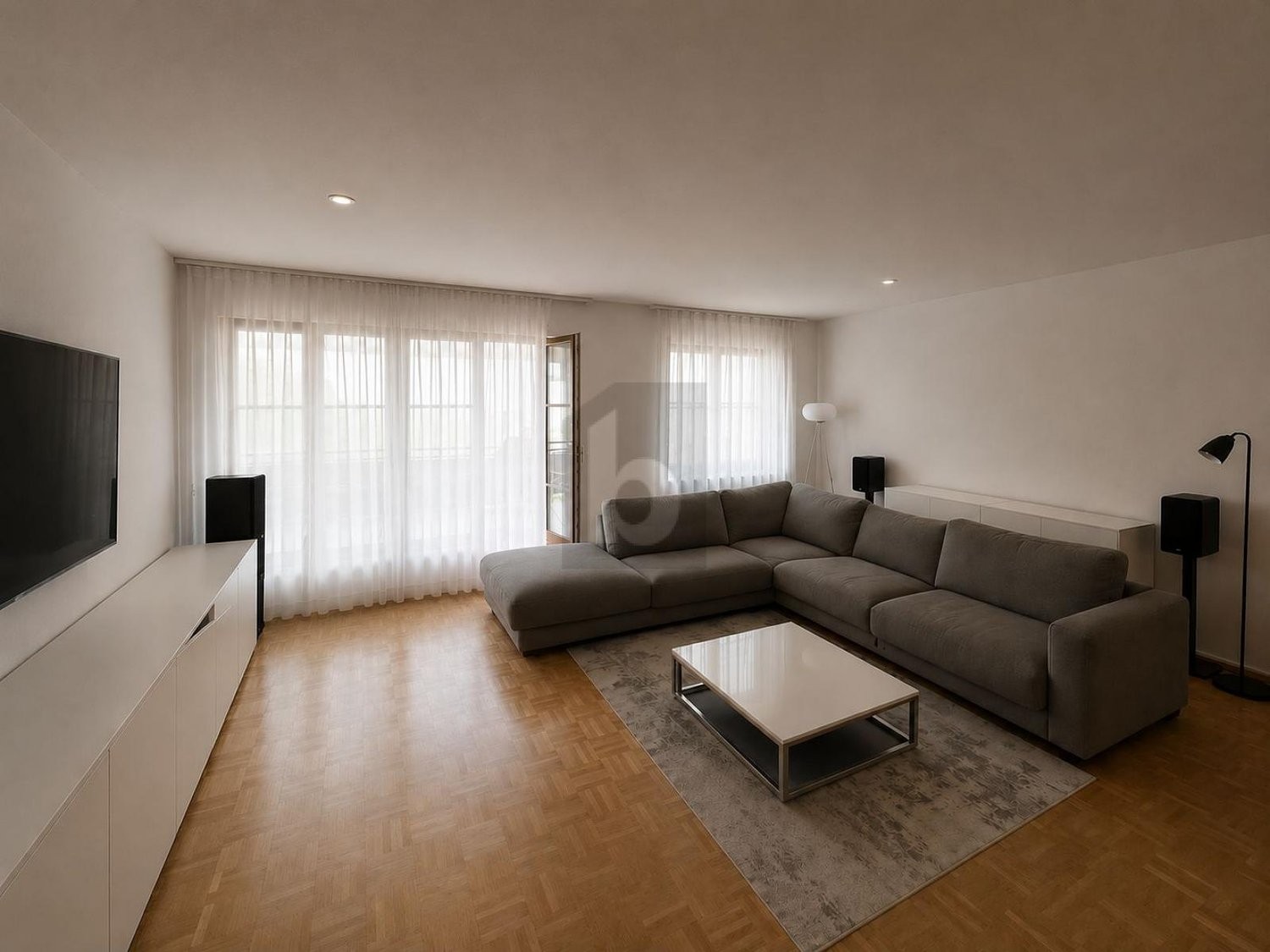 4 ½ rooms apartment, Foto 1 von 4