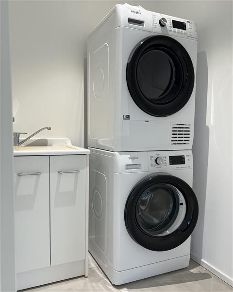 2 ½ rooms furnished flat