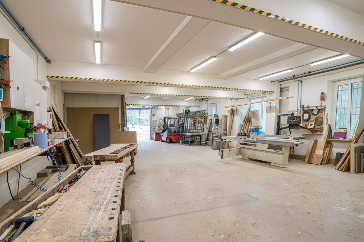 385m² storage room, photo 7 of 10