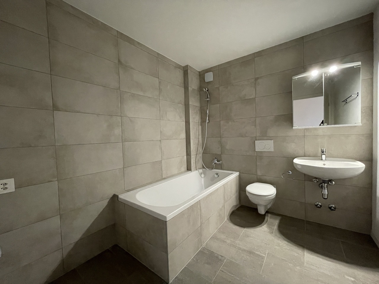 3-Zimmer-Wohnung, Foto 6 von 7
