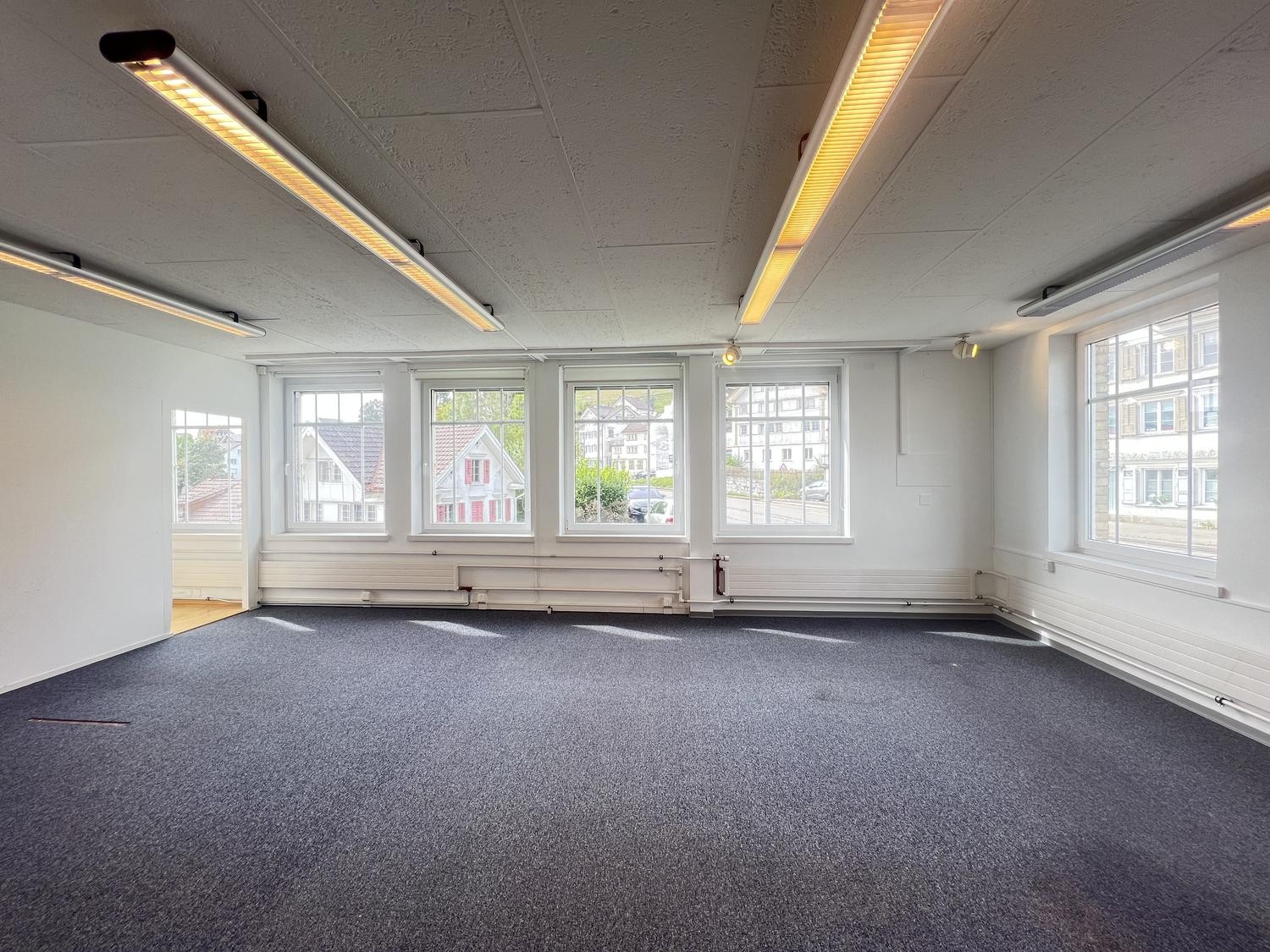 Office, Foto 5 von 8