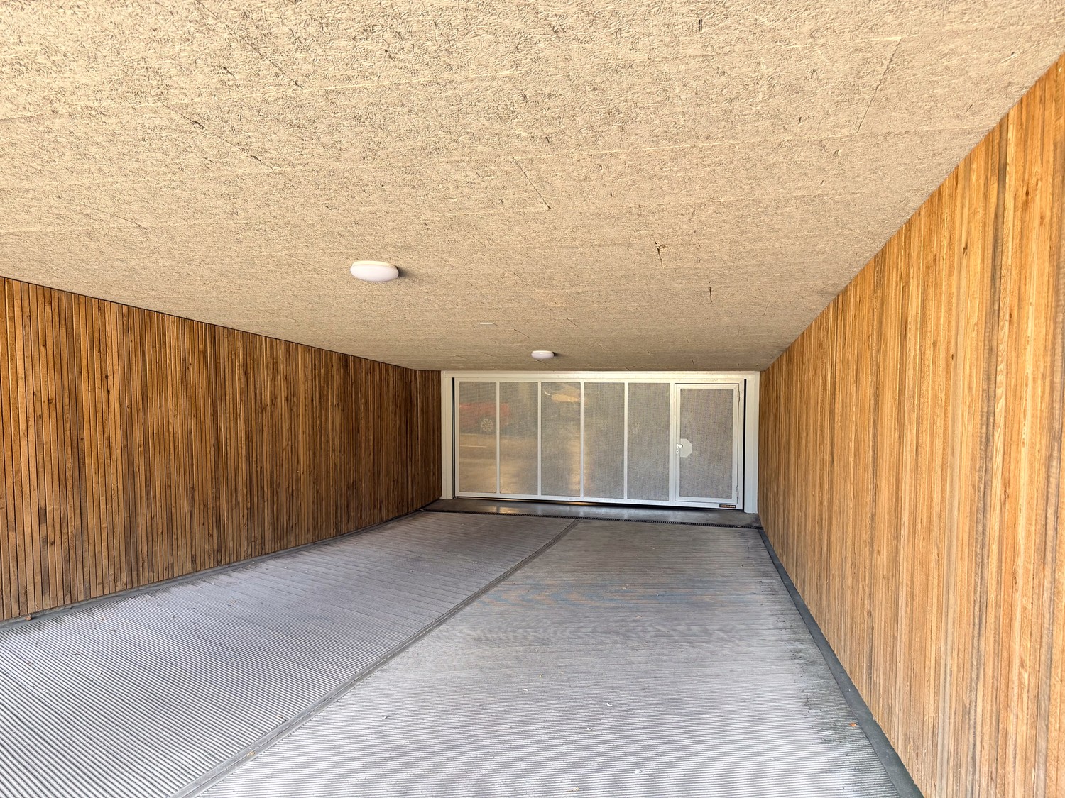 Underground slot, Foto 3 von 3