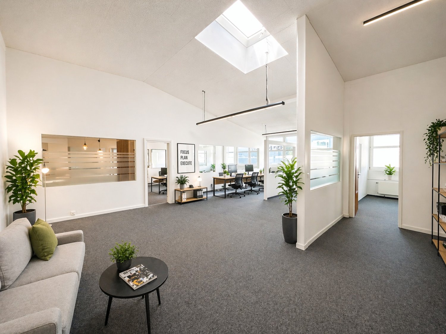 163m² office