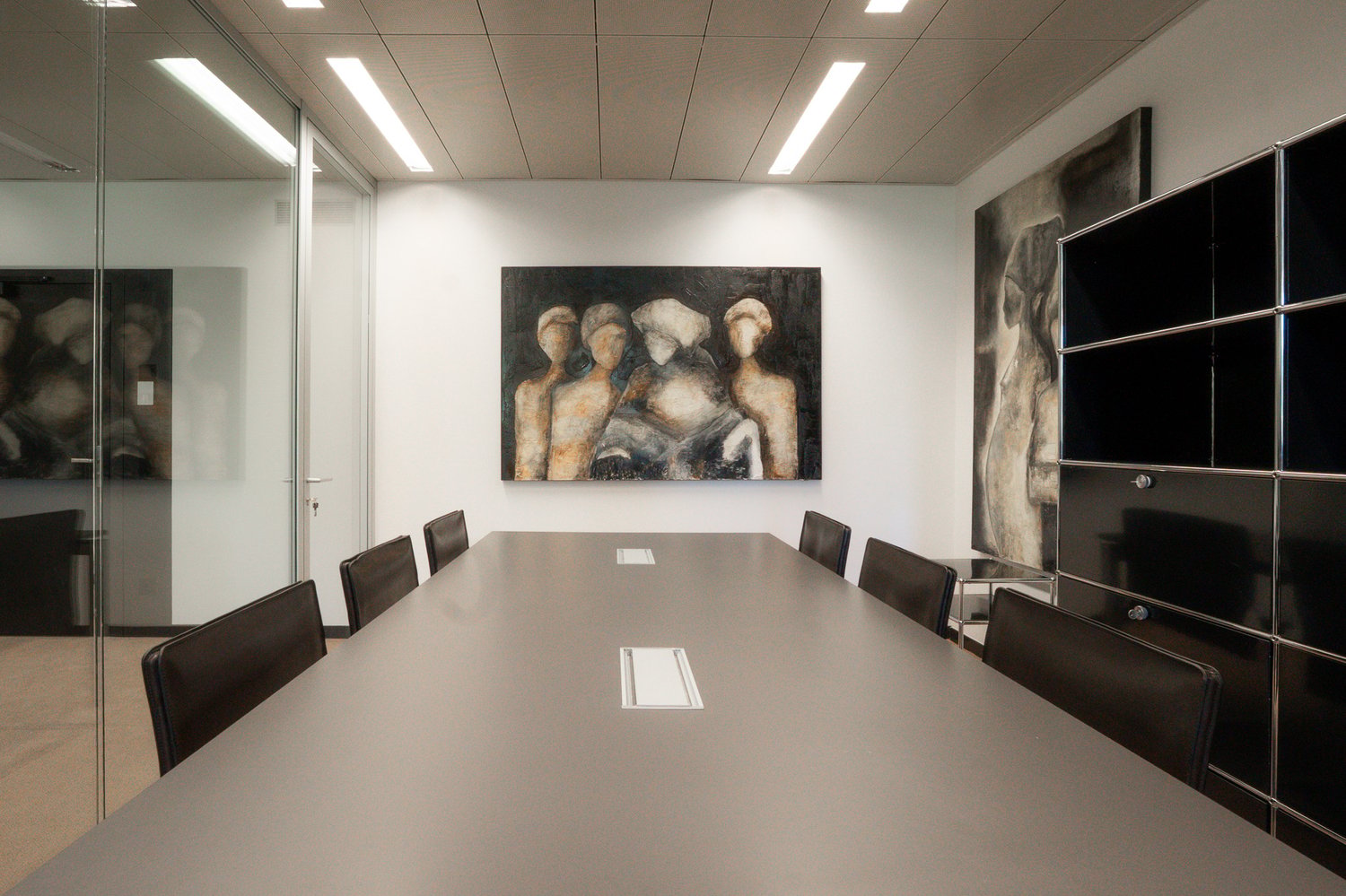 74m² office