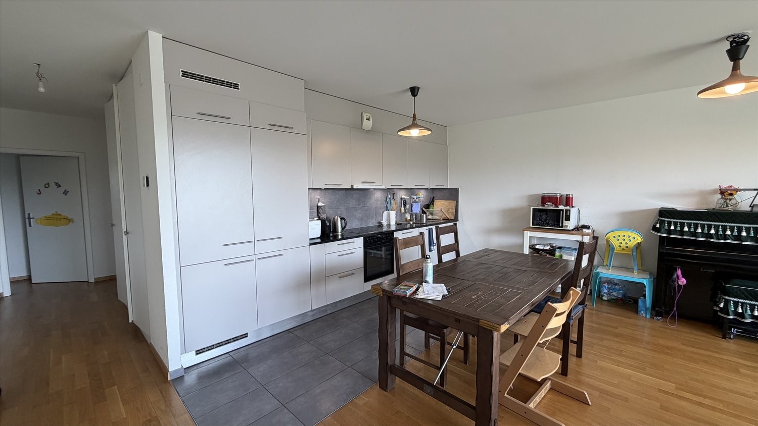 6-Zimmer-Wohnung, Foto 3 von 10