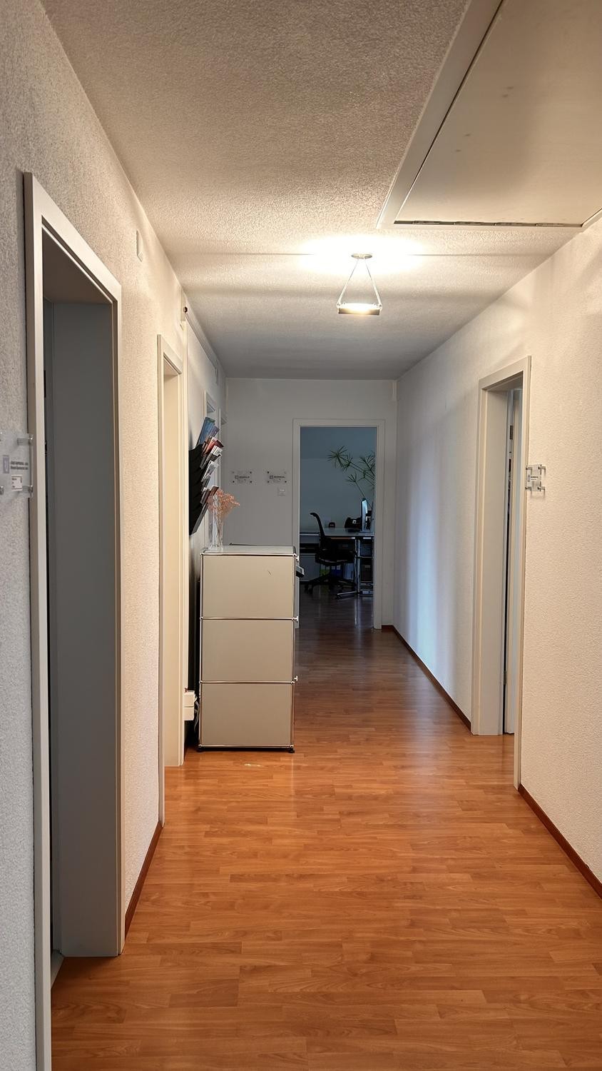 119m² office