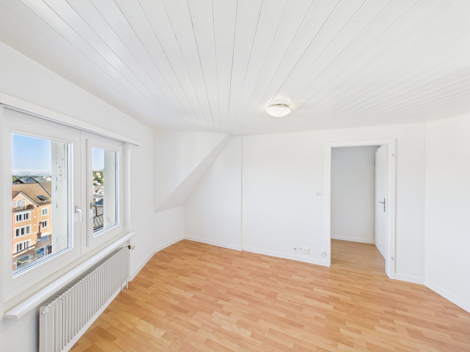 2 rooms roof flat