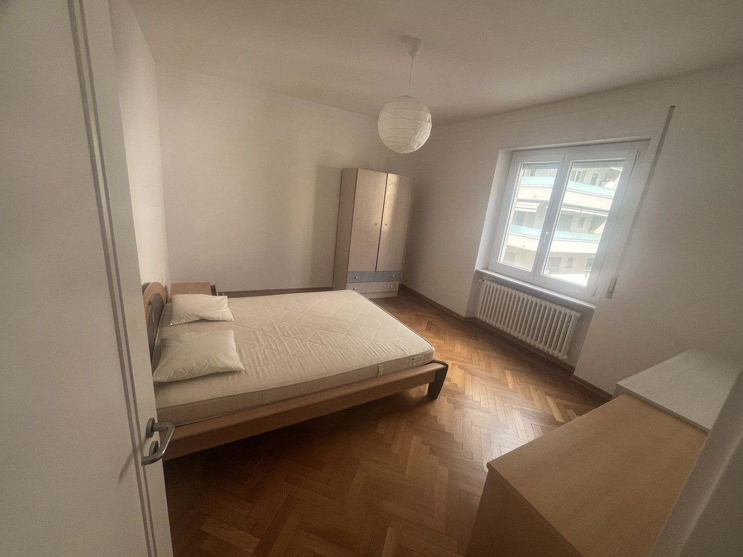 Zimmer in einer Wohngemeinschaft, Foto 1 von 8