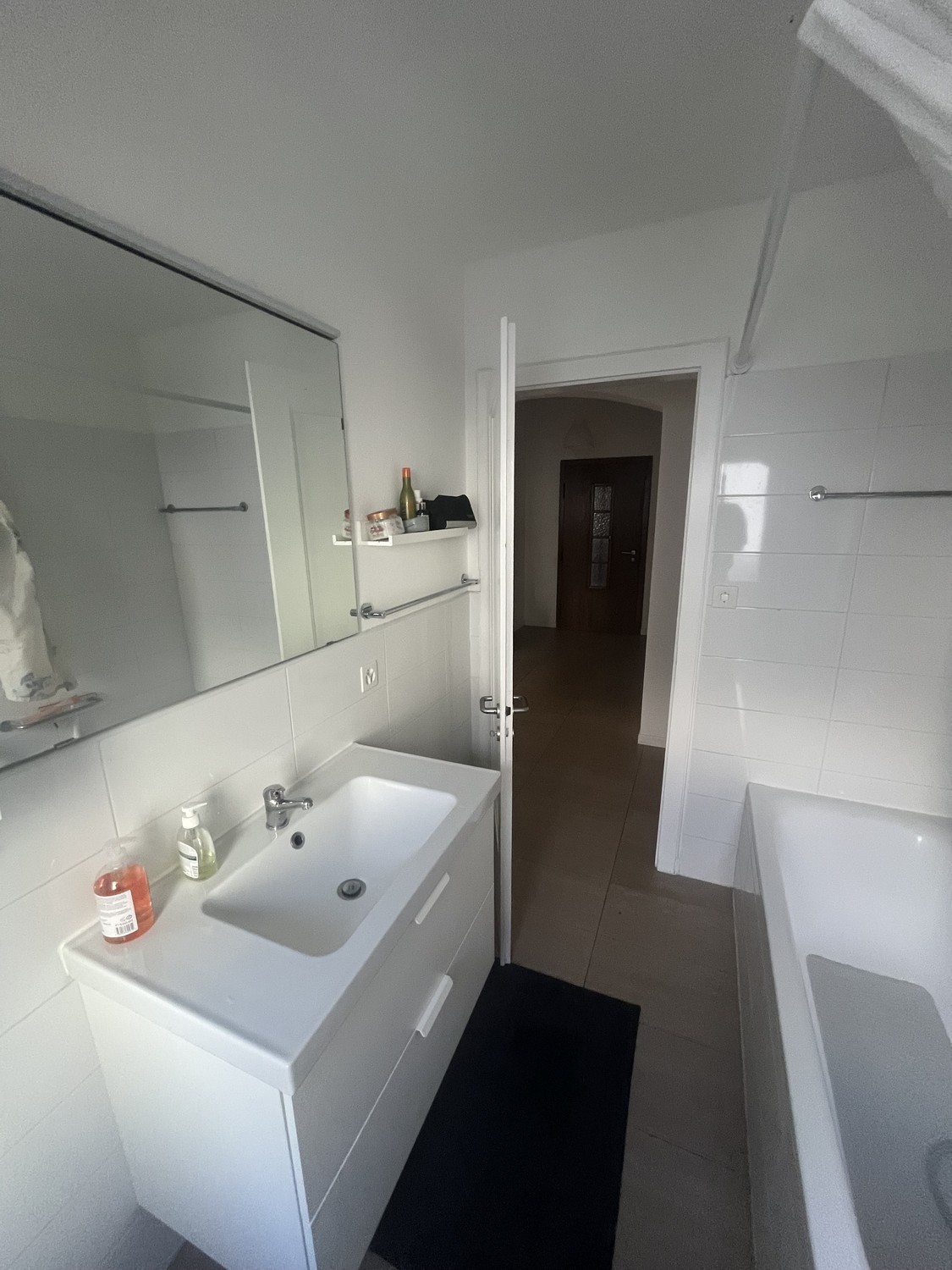 Zimmer in einer Wohngemeinschaft, Foto 5 von 8
