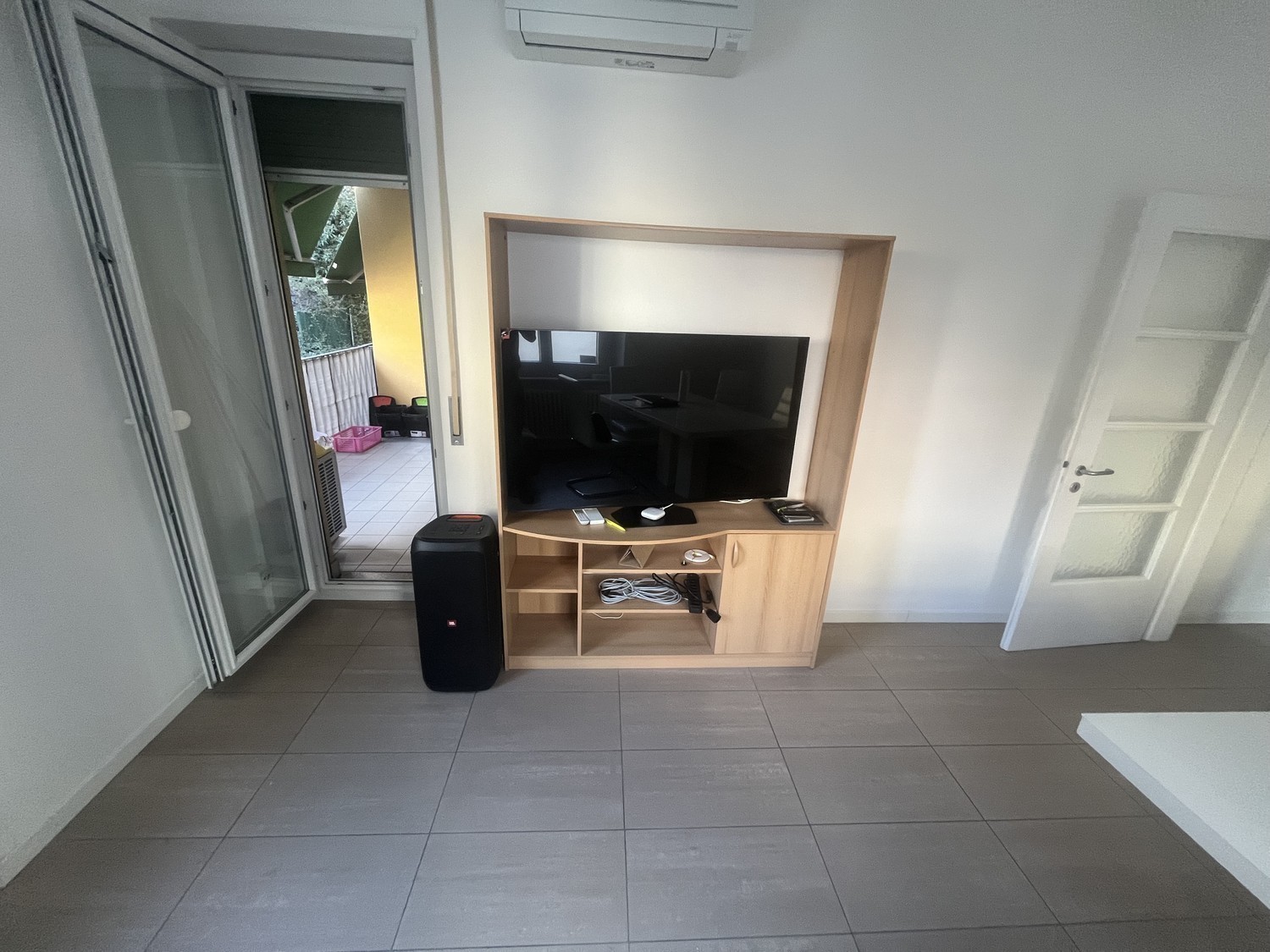 Zimmer in einer Wohngemeinschaft, Foto 4 von 8