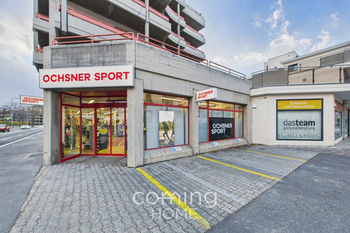 Commercial, photo 2 of 10