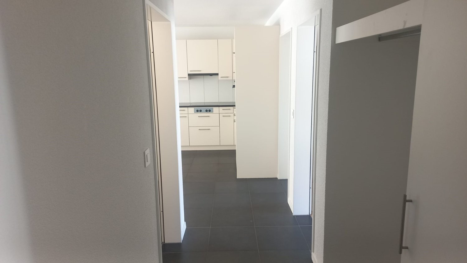4 ½ rooms apartment, Foto 1 von 10