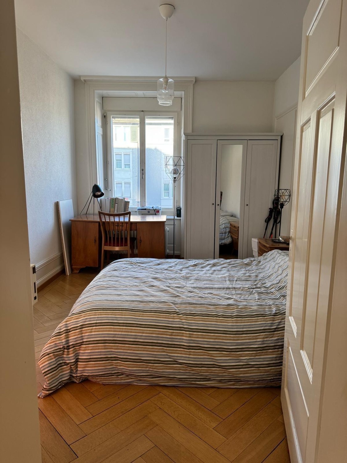 Zimmer in einer Wohngemeinschaft, Foto 1 von 5