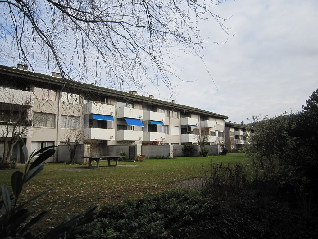 70m² commercial, Foto 1 von 5