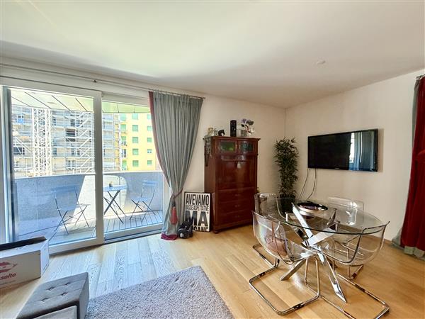 2 ½ rooms furnished flat
