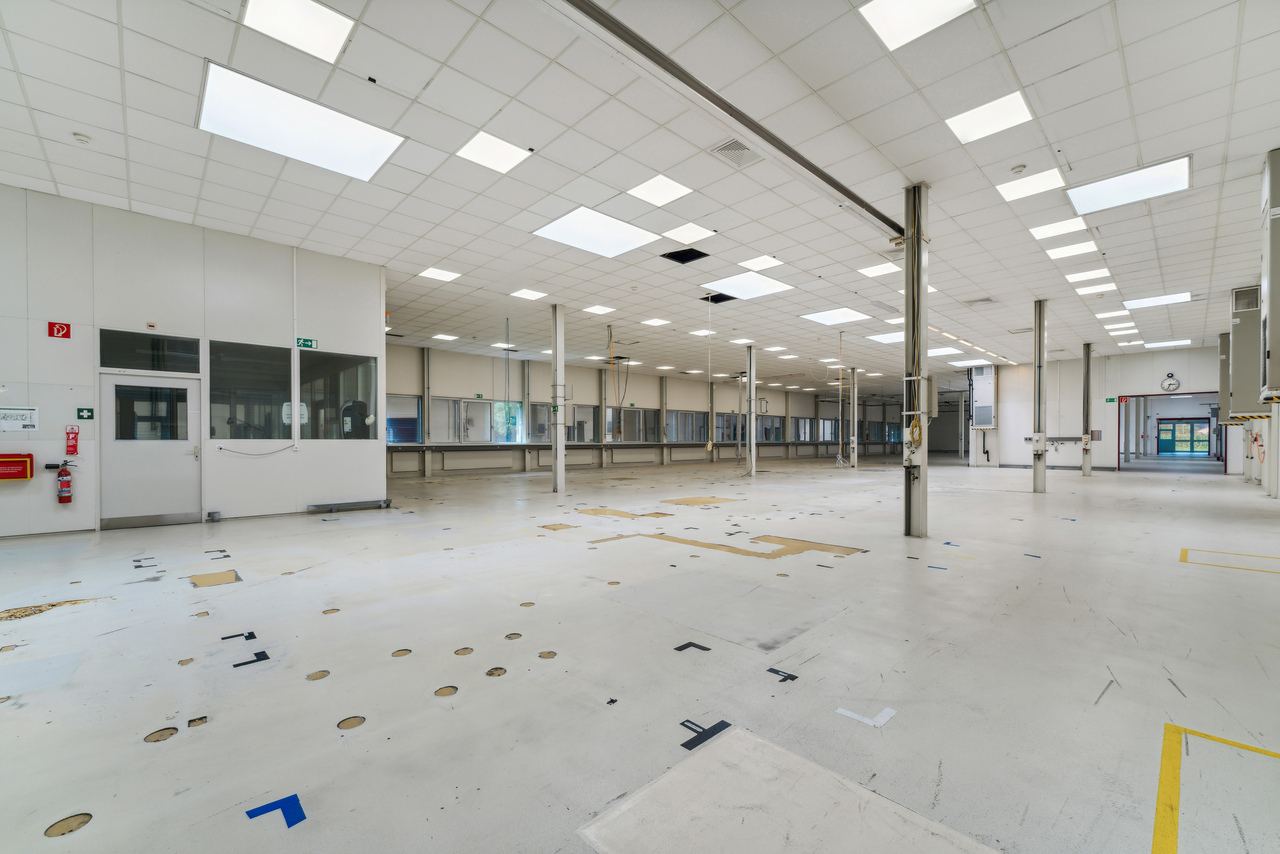345m² Atelier, Foto 1 von 5