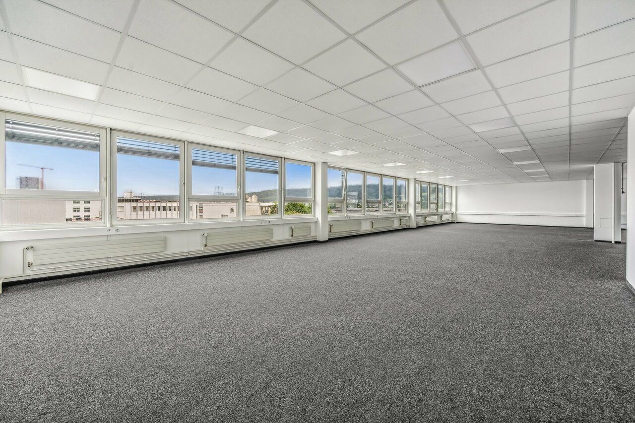 142m² bureau
