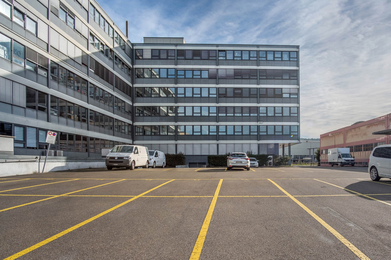 142m² bureau