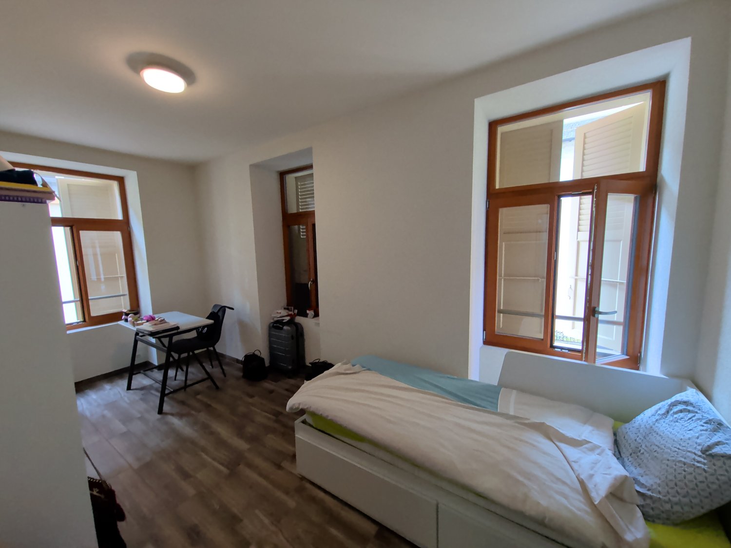 1 room studio