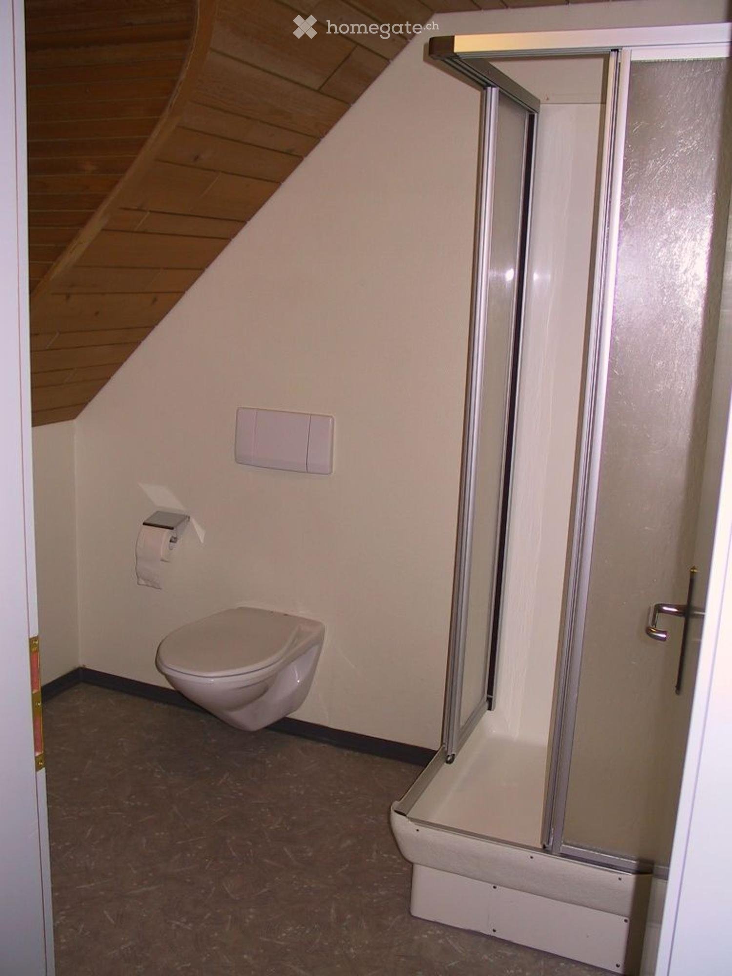 1 room apartment, Foto 2 von 5