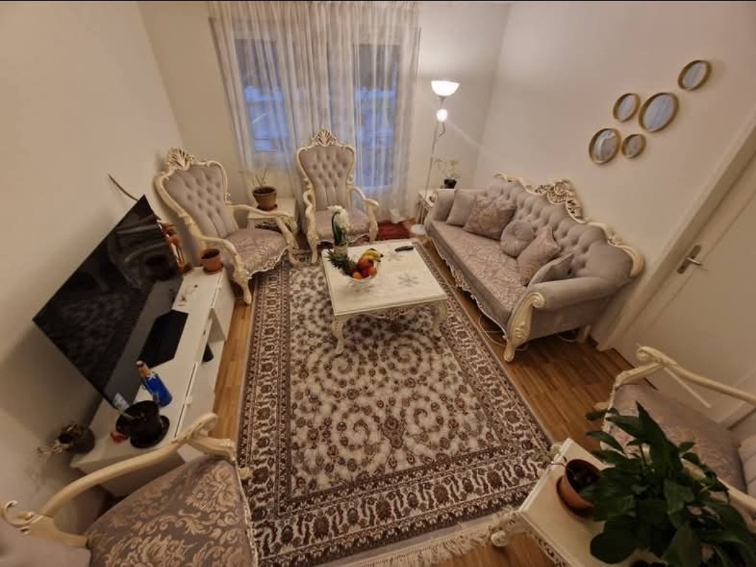 Room in a shared flat, Foto 2 von 2