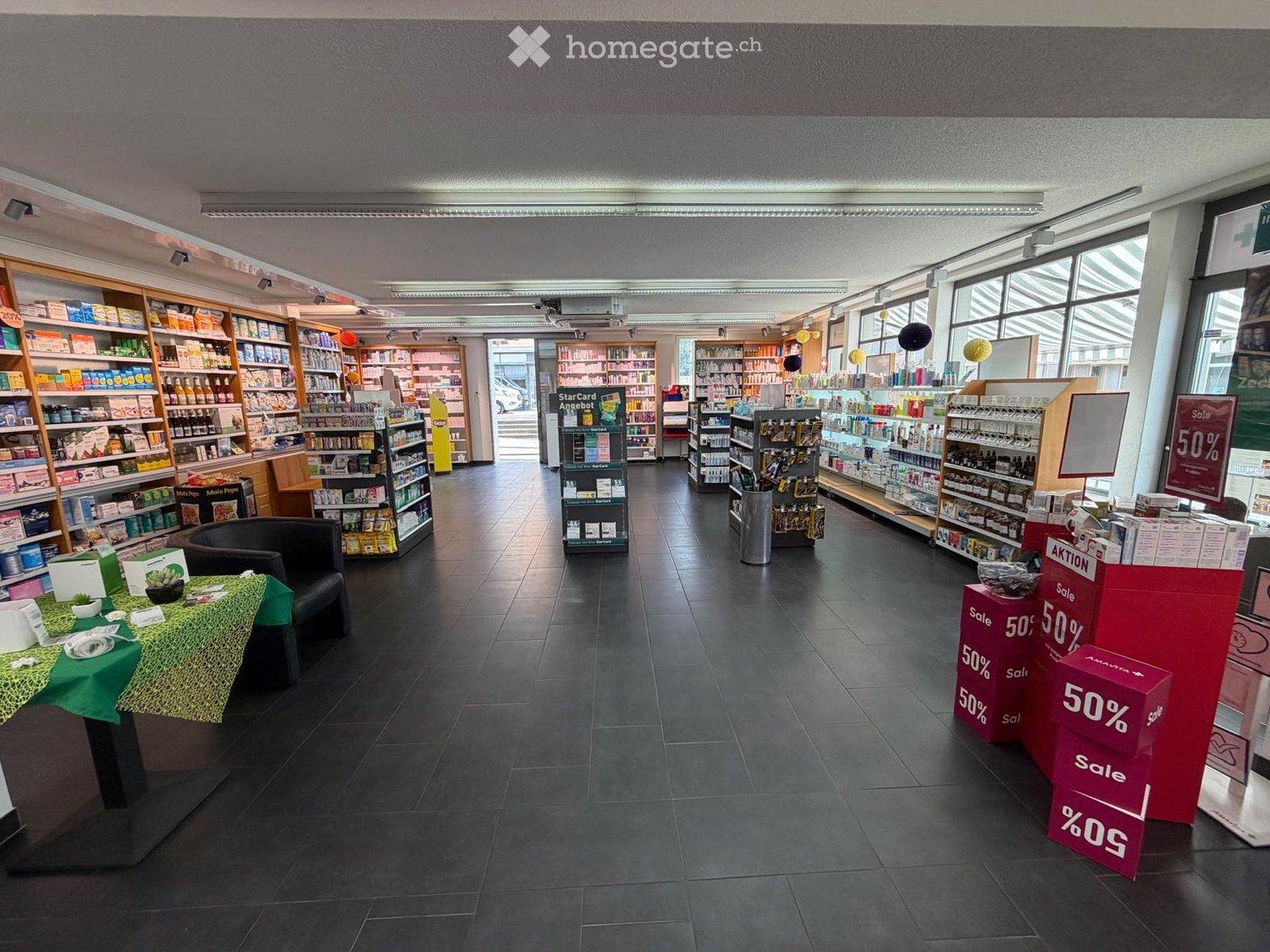 91m² shop