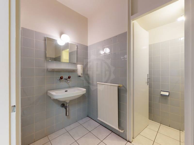 432m² Büro, Foto 9 von 10