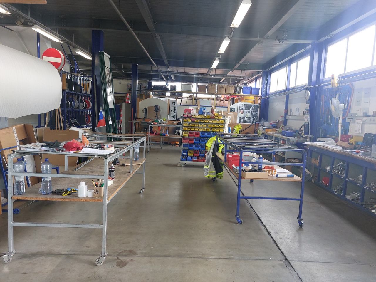 2671m² workshop