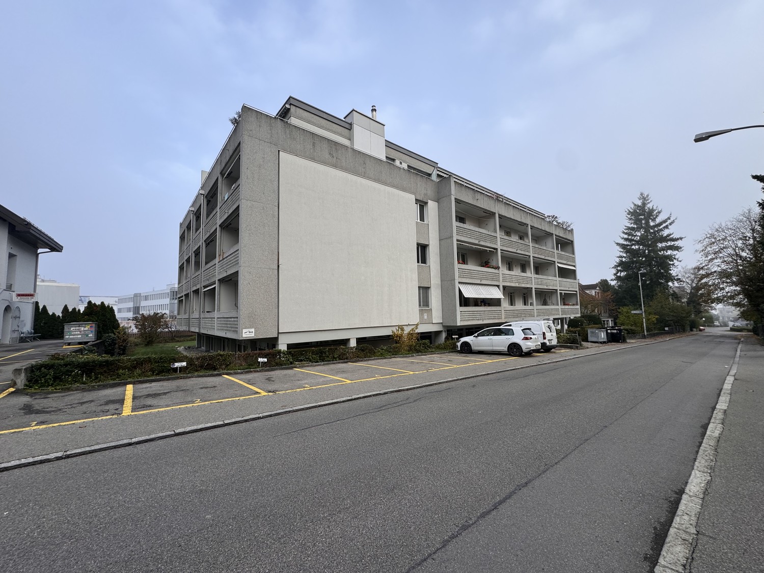 196m² commercial, photo 9 of 9