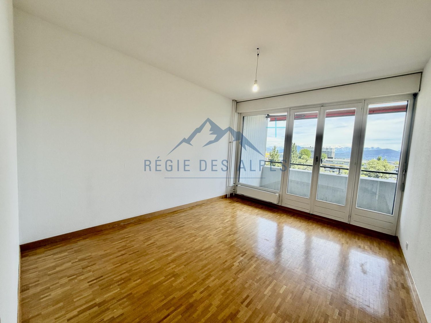 3-Zimmer-Wohnung, Foto 4 von 8